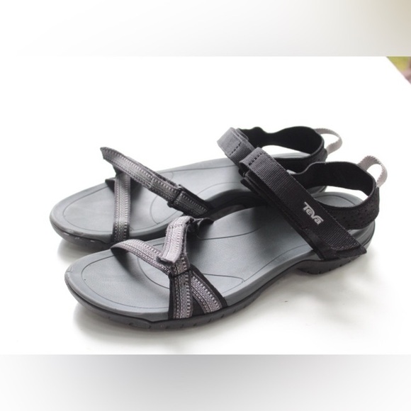 Teva sandals - Picture 2 of 11